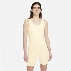 NWT Nike Yellow Bodysuit Sportswear Icon Clash Size Medium